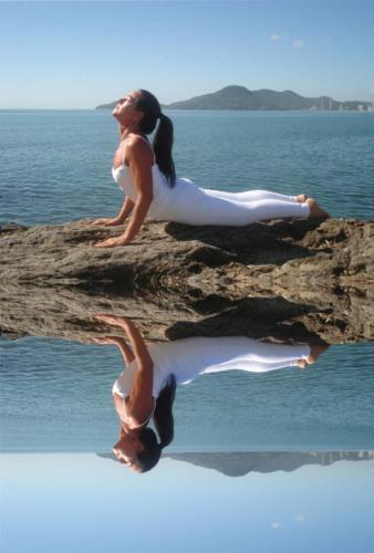 Yoga-Triadico-e-Tricerebral-1